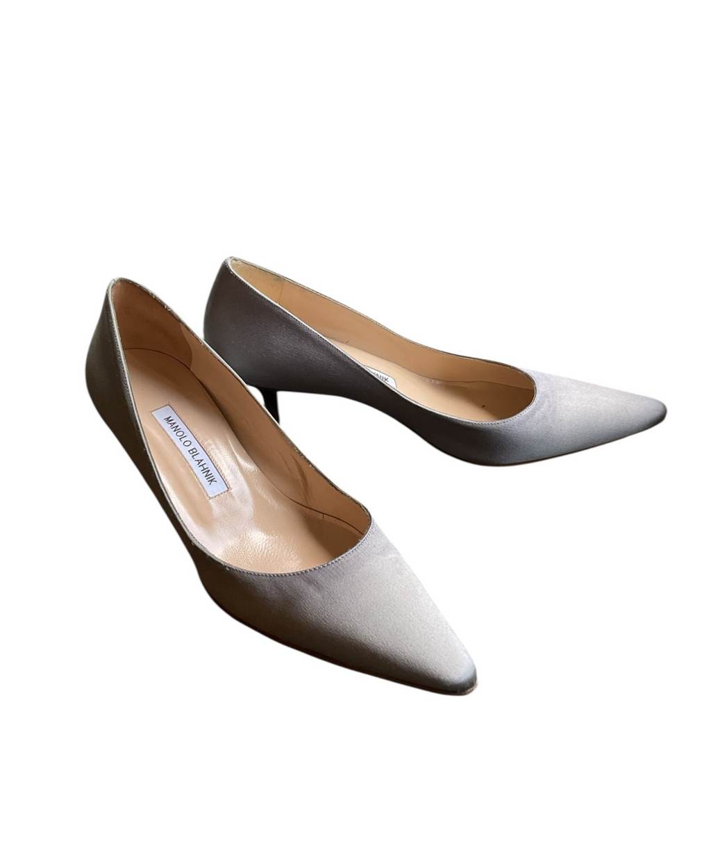 Manolo Blahnik Silver Grey Pumps - Size 8.5